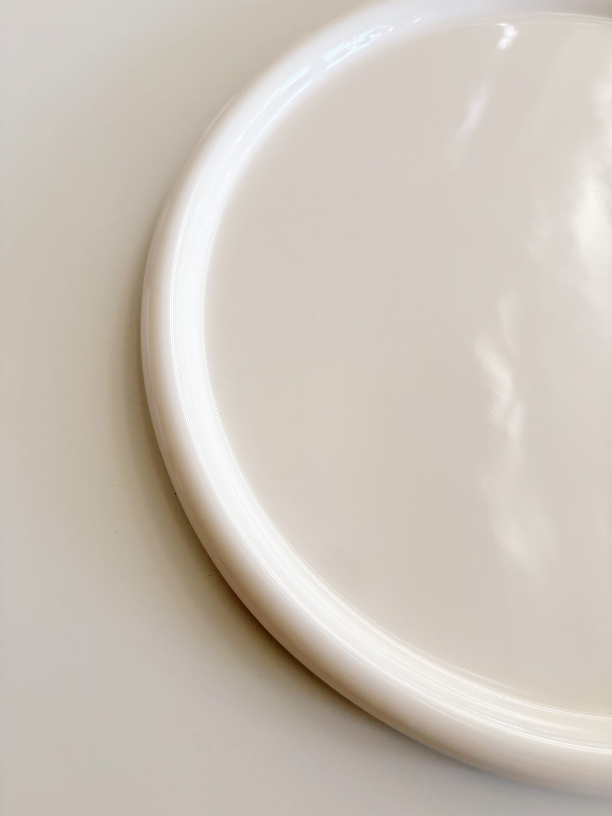Nube Ceramic Round Plate