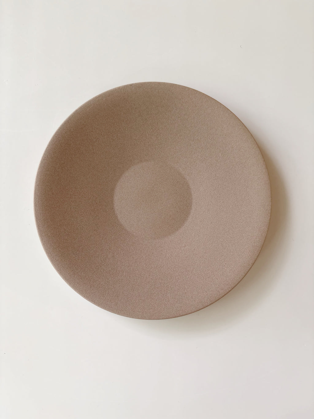 Morrow Series - Round Footed Plates