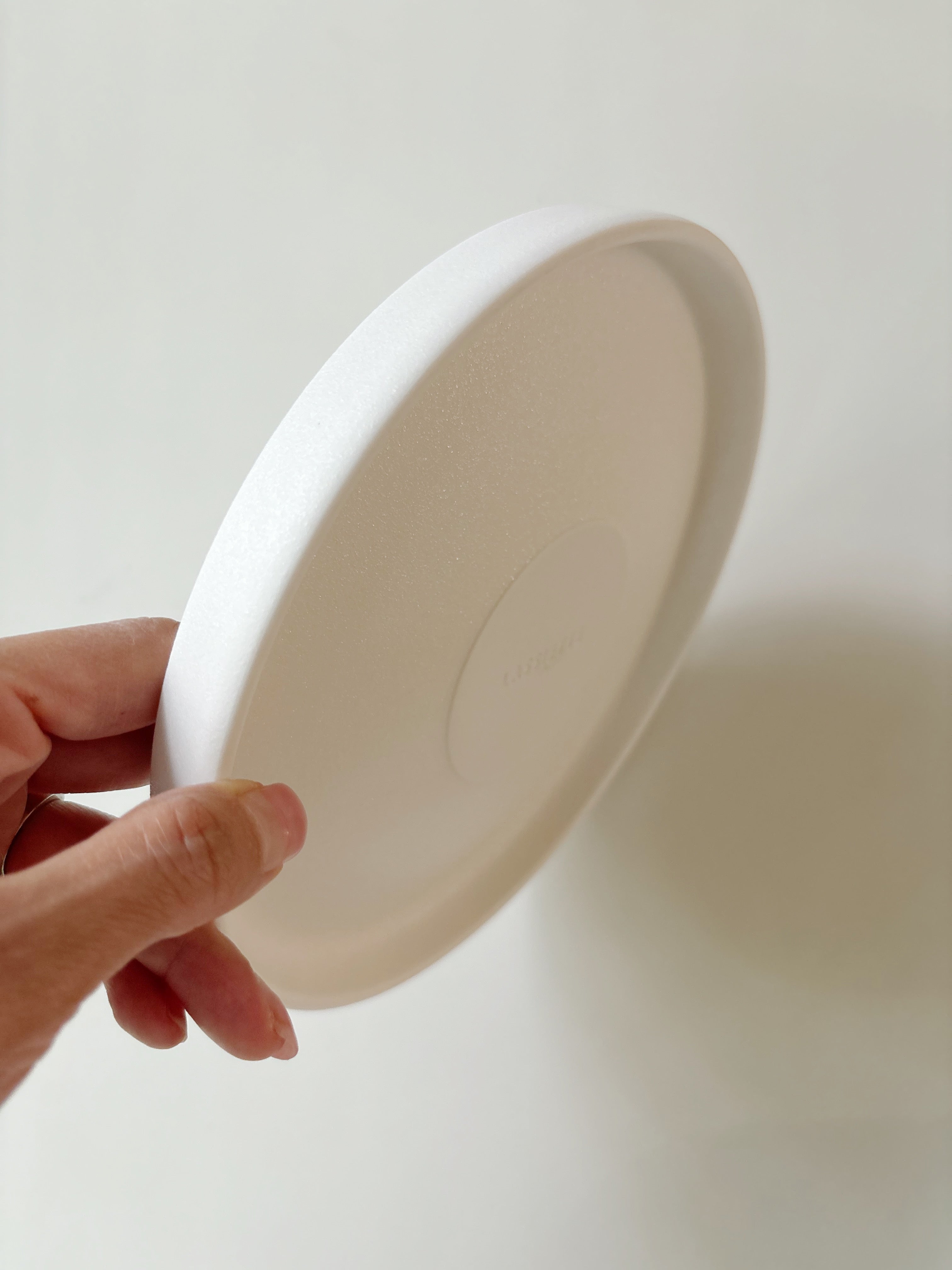 Morrow Series - Round Footed Plates