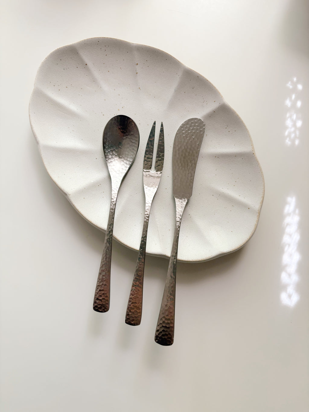 Hammered Dessert Cutlery Set (3 Piece Set)