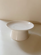 Simple White Footed Plate
