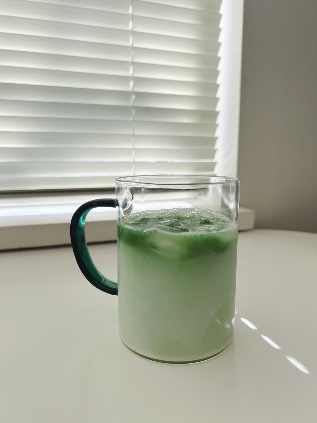 Colored Handle Glass Mug