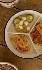 Summer Finale - Divided Food Storage